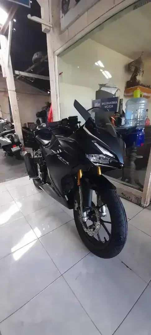 Honda CBR. 150 CC thn. 2023 cash. Bali dharma motor - Vehicles in Bali