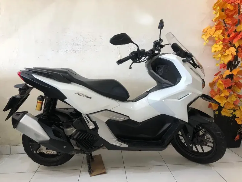 Honda ADV 160 CBS Th.2026 putih!! - Vehicles in Bali