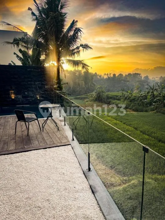 Villa Eksklusif View Sawah dan Gunung Dekat Ubud - Real Estate in Bali