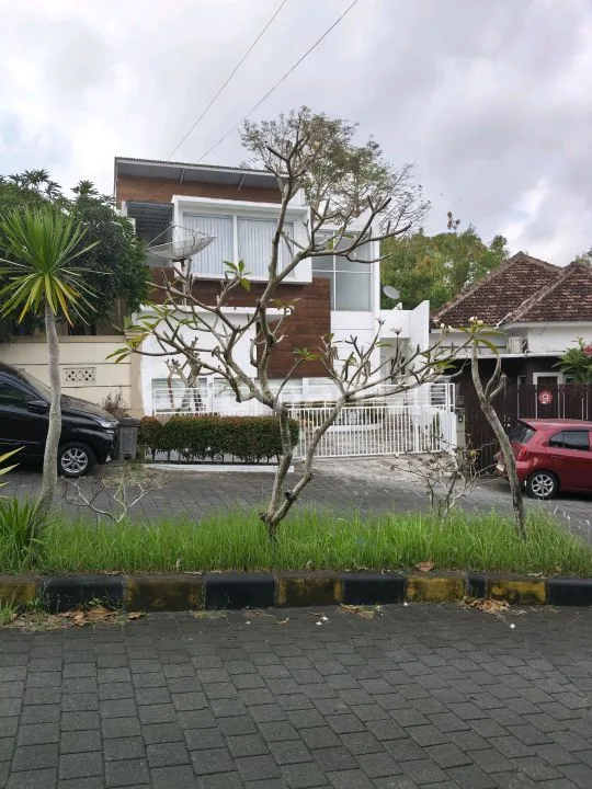 Modern Elegant Villa, Fully Furnished, Siap Huni, Taman Mumbul - Real Estate in Bali