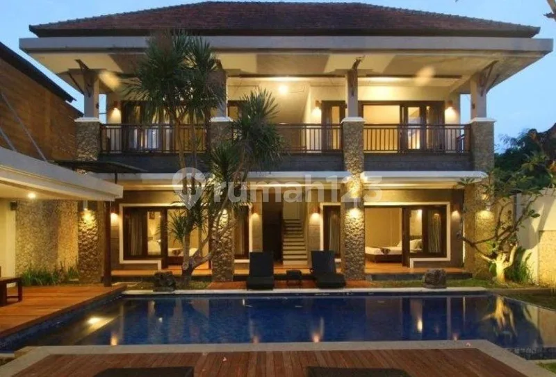 For Sale & Rent - Modern Minimalist Villa 4Br di Prime Area Seminyak, Bali | SHM | Rp12,5 M Nego - Real Estate in Bali
