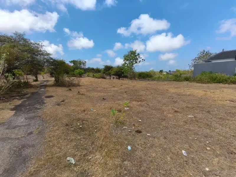 Disewakan Lahan Strategis 12 Are di Kutuh – Zona Kuning Lokasi Strategis Cocok untuk Villa & Bisnis - Real Estate in Bali