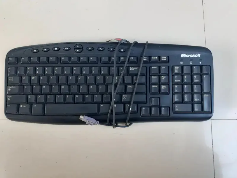 Keyboard PC Microsoft PS2 Asli - Electronics in Bali
