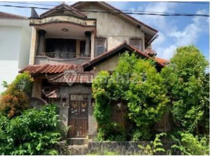 Rumah 2 Lantai di Renon Denpasar | LT 400 MÂ² - LB 286 MÂ² | SHM | IMB | Rp10 M - Bali in Bali