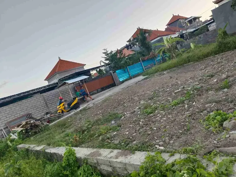 Di jual tanah jalan SMKI Batubulan , Gianyar , Bali - Bali in Bali