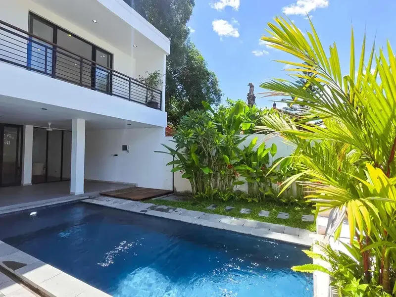 FOR SALE 

BEAUTIFUL 5BR VILLA IN SANUR - Real Estate in Bali