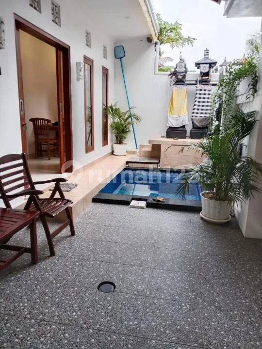 Villa Bangunan Baru Lokasi Strategis di Munggu - Real Estate in Bali