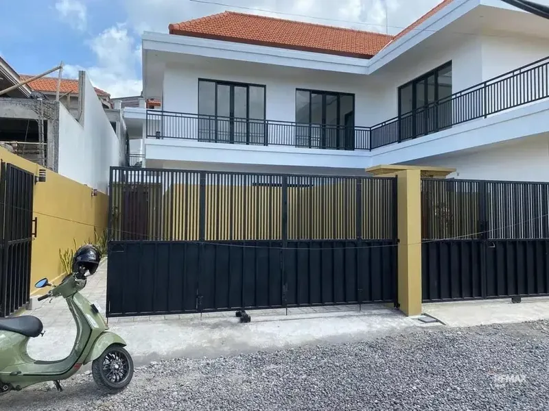 Vila Baru Tropis Minimalis, Disewakan Di Seminyak. - Real Estate in Bali
