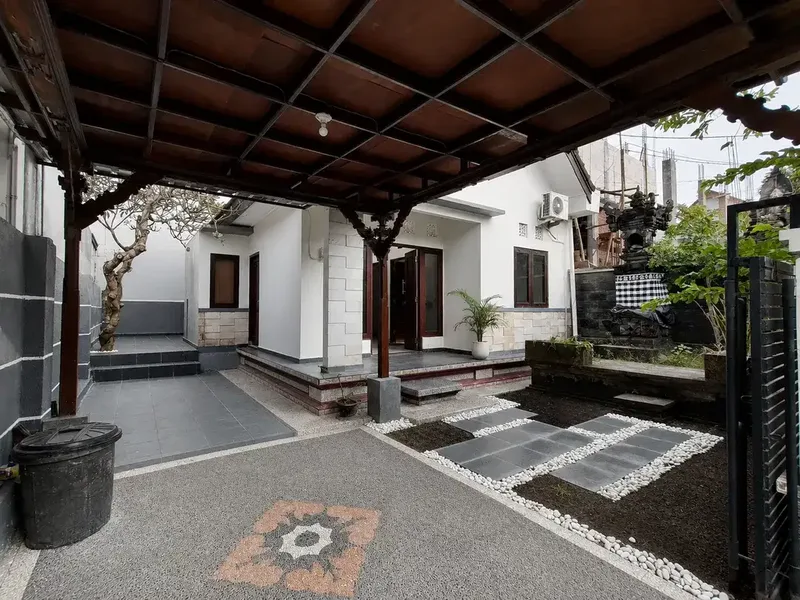 MILIKI HUNIAN NYAMAN MUMBUL NUSA DUA KEAMANAN LENGKAP - Real Estate in Bali