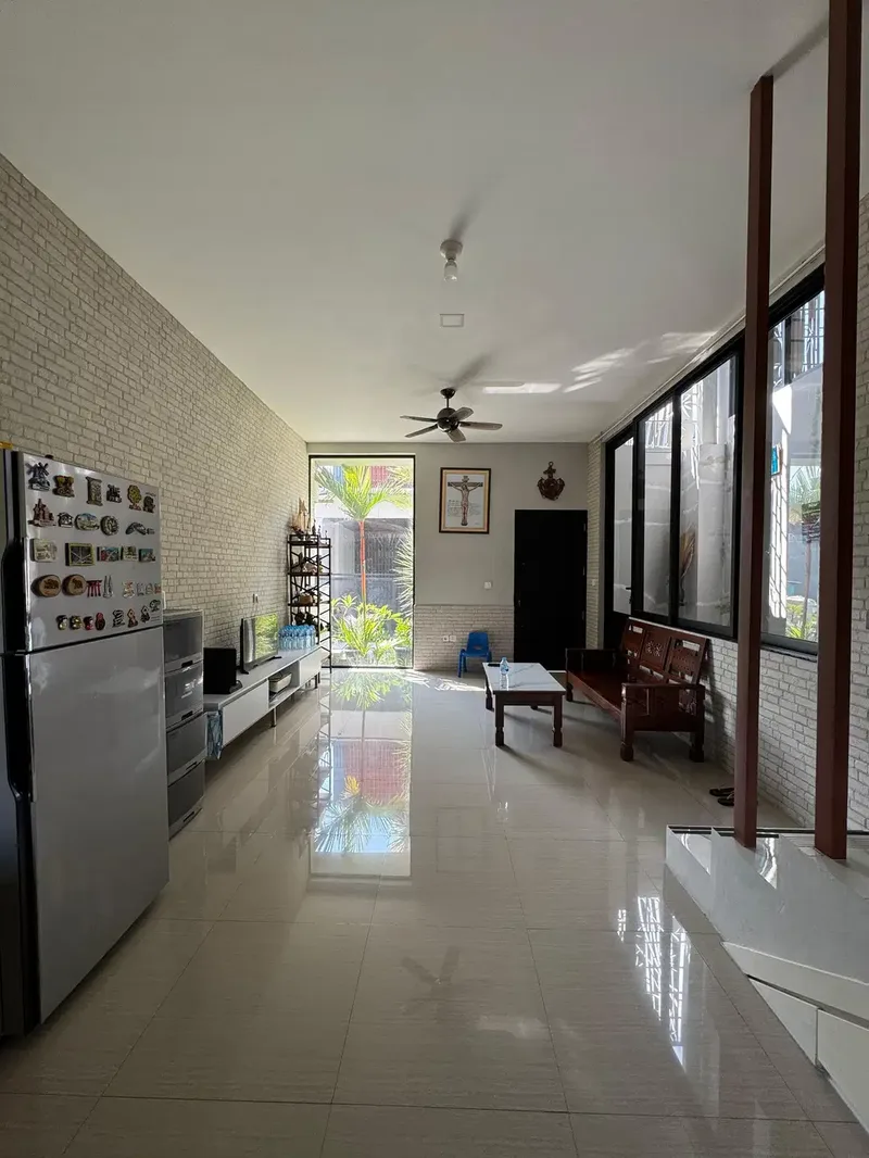 FOR SALE HUNIAN BAGUS READY UNIT 3 BR LOKASI KEROBOKAN PREMIUM - Real Estate in Bali