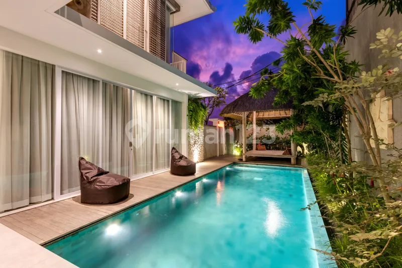 Luxury 3Br Villa In Kerobokan | Beachside Bliss & Fully Furnished - Real Estate in Bali