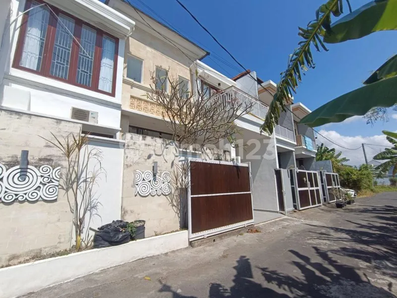 Rumah Modern Furnish & Siap Huni Lokasi Premium di Renon - Bali in Bali