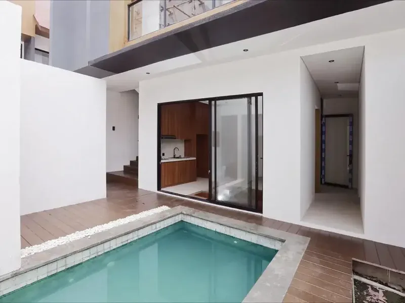 FOR SALE FOR RENT BRAND NEW VILLA 2 BR GOOD INVESTMENT GOOD LOKASI NUANU - Bali in Bali