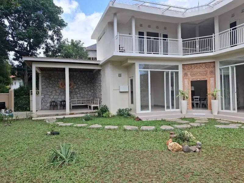 Rumah Strategis Nyaman di Jl Ahmad Yani Peguyangan Denpasar - Real Estate in Bali