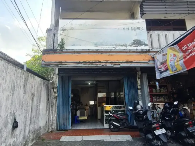 Ruko Strategis 3 Lantai SHM Dijual di Raya Hayam Wuruk, Denpasar - Real Estate in Bali