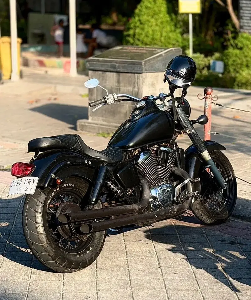 Honda Shadow 400 - Vehicles in Bali