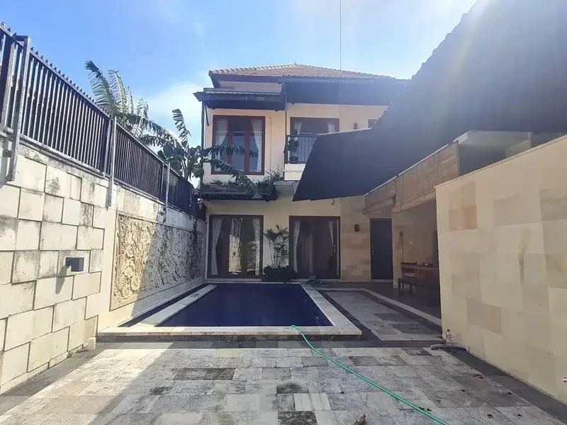 Villa Bagus Fully Furnished 2 Kamar Tidur Dijual di Sanur - Real Estate in Bali