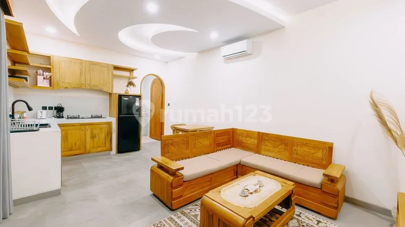 Villa Cantik Hadap Barat Daya 2 Kamar Canggu - Real Estate in Bali