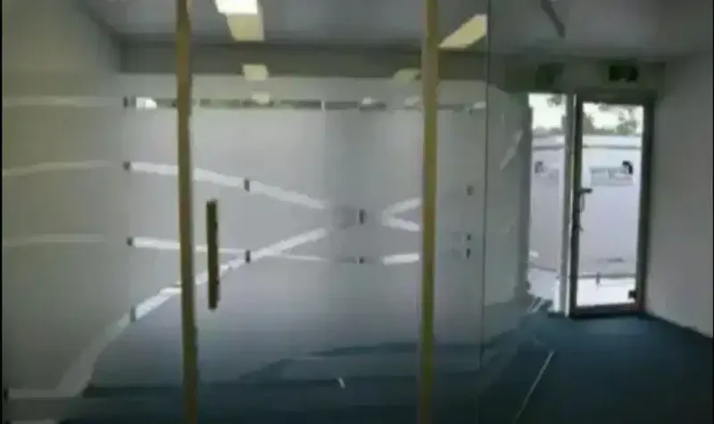 Interior untuk kaca stiker sanblas dan kaca film buat kantor - Other in Bali