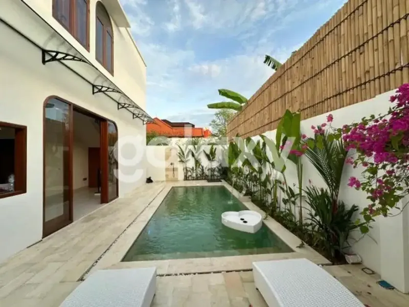 VILLA BAGUS 2 LANTAI DI CALISTA TAMAN BARUNA SARI JIMBARAN BADUNG, BALI - Bali in Bali