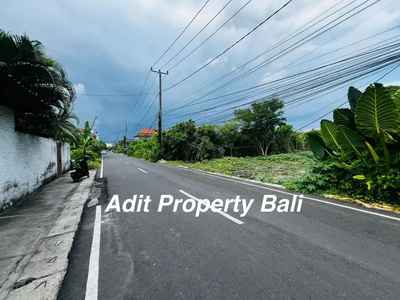 Tanah murah Lbc sunset road kuta - Real Estate in Bali