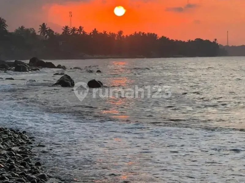Premium Beachfront Land For Sale In Tulamben North Bali, 6,260Sqm, Freehold, Below Market Value - Bali in Bali