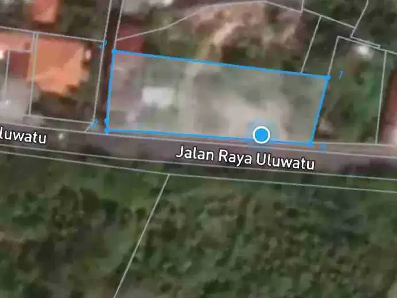Tanah Komersil Strategis Jalan Utama Uluwatu Bali - Bali in Bali