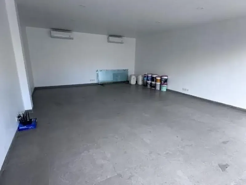 Ruko 1 Lantai Disewakan di Gunung Salak Denpasar Dekat Apartemen - Real Estate in Bali