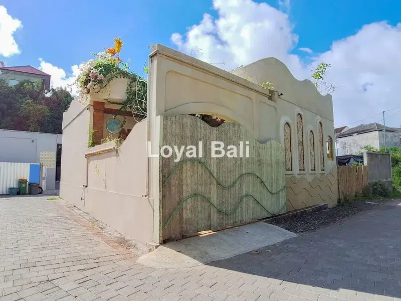 Villa, Brand New Villa with Tropical Concept in Ungasan, Bali - Real Estate in Bali