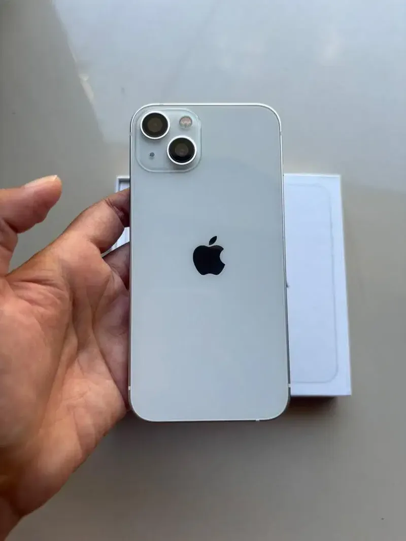 iPhone 13 Starlight 128GB inter - Electronics in Bali