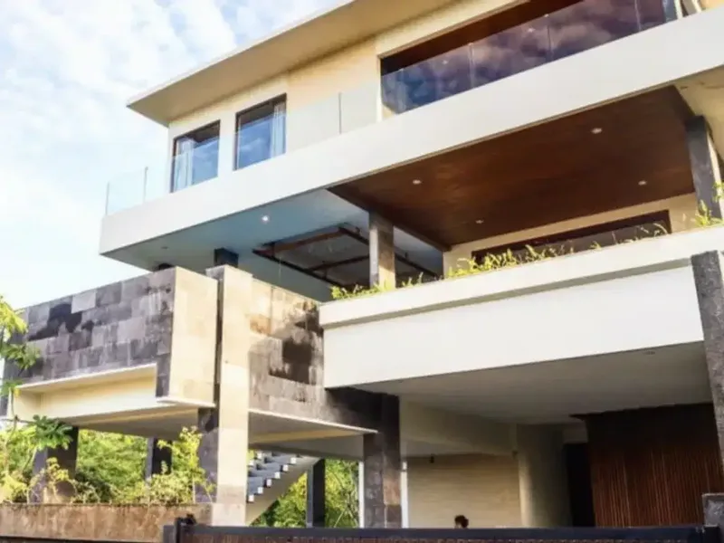 VILLA MEWAH VIEW LAUT TIARA NUSA GOA GONG BADUNG, BALI - Real Estate in Bali
