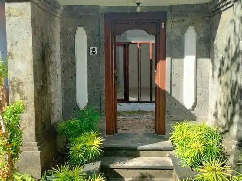 Di sewakan tanah bonus bangunan 6 unit villa kosong lokasi dekat Kempinski nusadua Bali. - Real Estate in Bali