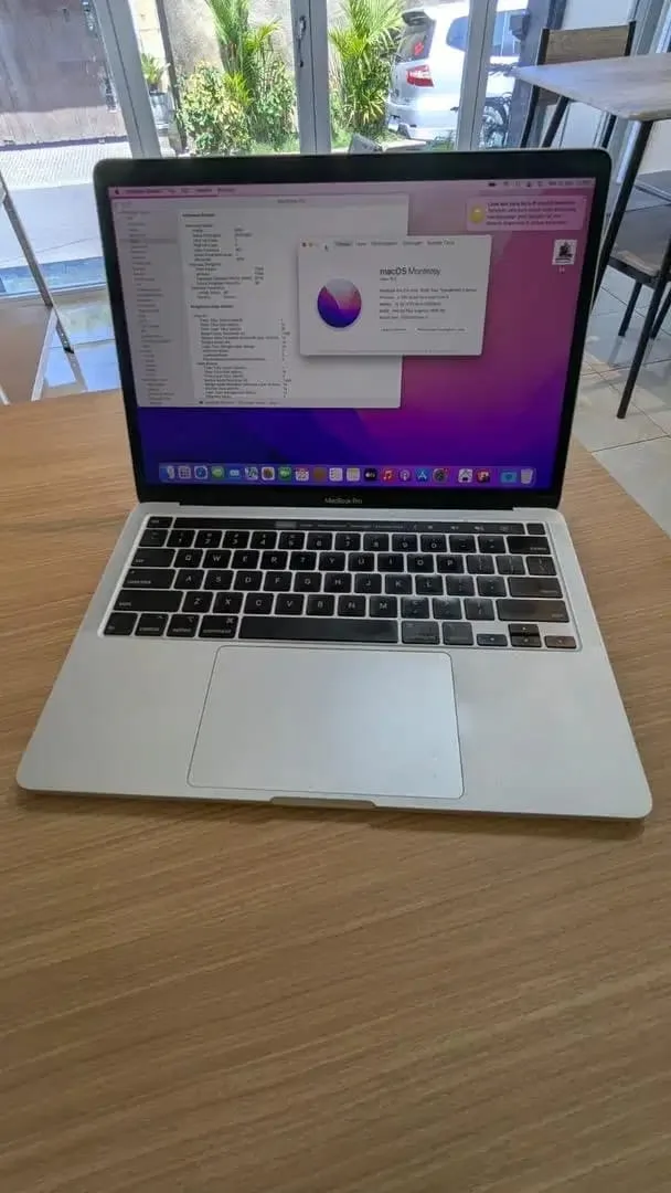 MACBOOK PRO 13 16/512gb 2020 - Electronics in Bali