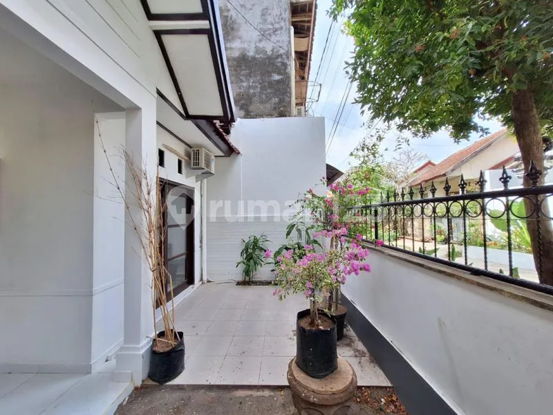 Disewakan Rumah Minimalis dengan Rooftop di Balangan, Bali - Bali in Bali