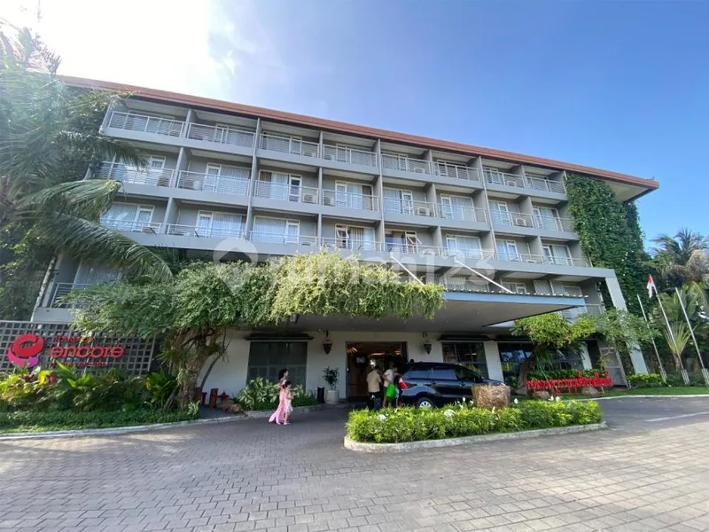 Room Apartment di Ramada Encore Seminyak Sertifikat Hak Milik bisa Dimanage Sendiri Area Nyaman - Real Estate in Bali