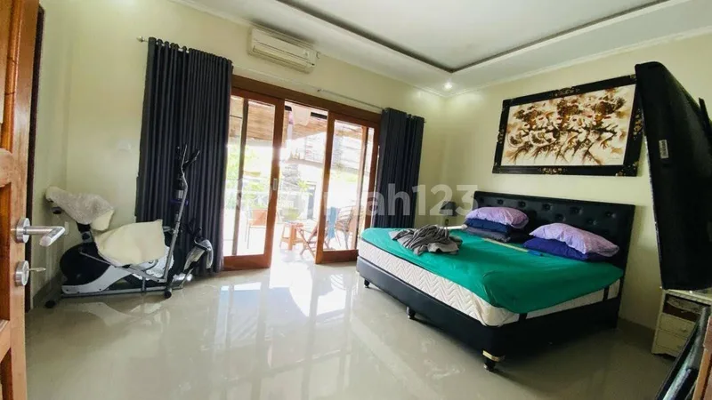 Rumah 2 Lantai View Gwk di Jimbaran - Badung, Bali - Real Estate in Bali