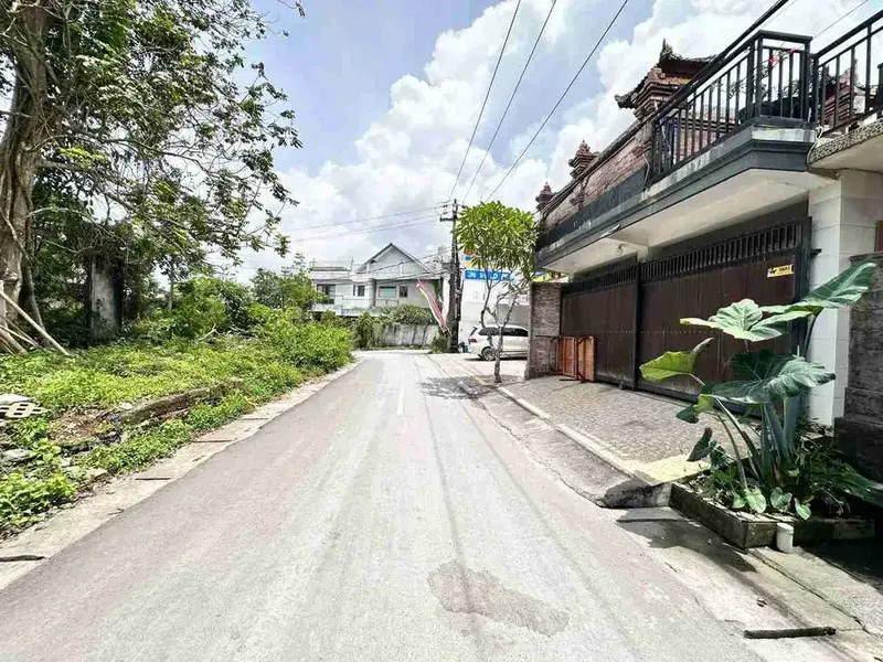 Tanah Strategis Jl Jepun Puri Gading Jimbaran - Real Estate in Bali