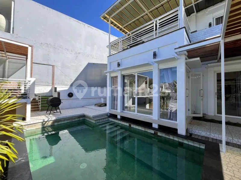 4 Bedroom Modern Luxury Villa In Ungasan All Rooms Under One Roof For Yearly Or Monthly Rent - Real Estate in Bali
