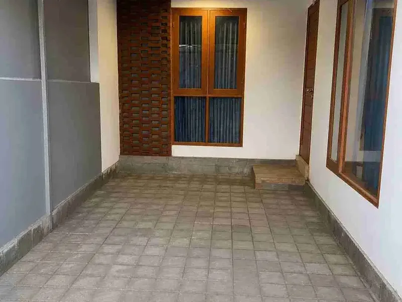 DIJUAL RUMAH MODERN, PULAU MOYO, DENPASAR SELATAN - Real Estate in Bali