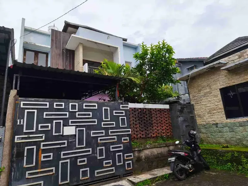 Rumah Minimalis 2 Lantai Buana Raya Denpasar Barat - Real Estate in Bali