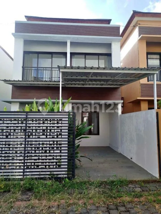 Rumah 3Br 2 Lantai Dekat Unud Jimbaran Badung Bali - Real Estate in Bali