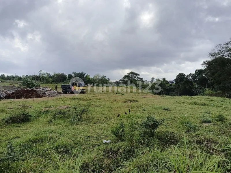 Tanah jalan utama cocok untuk gudang dan komersil - Real Estate in Bali
