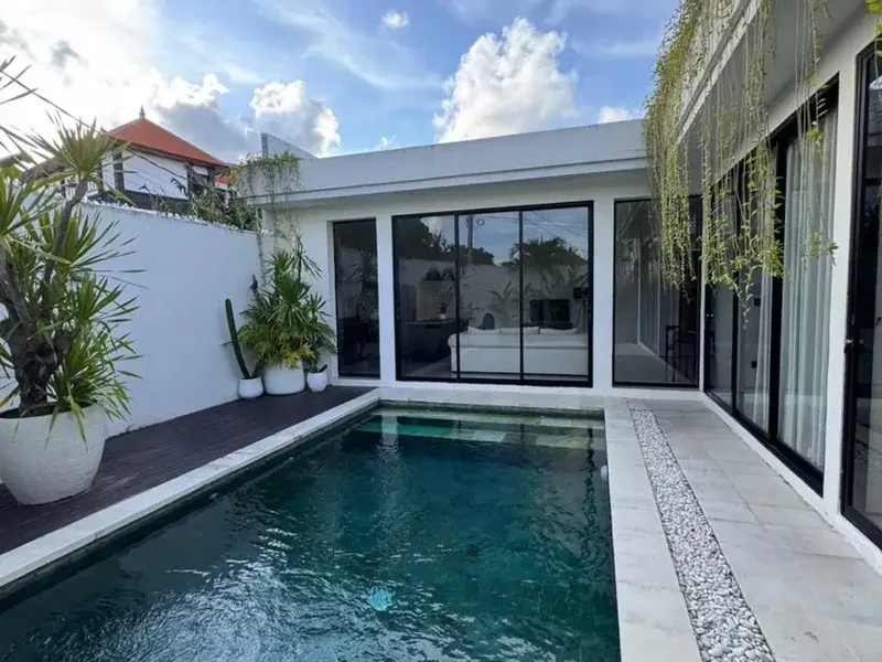 2 CONNECTING VILLAS Kerobokan – Seminyak Area - Real Estate in Bali