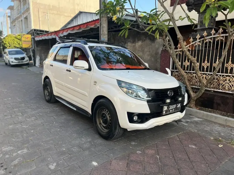 Terios x extra 2017 manual - Vehicles in Bali