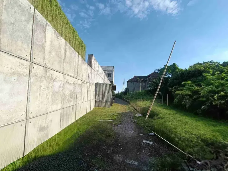 Tanah Kavling Kecil di Jl.Merdeka, Sunset Road, Kuta - Bali in Bali