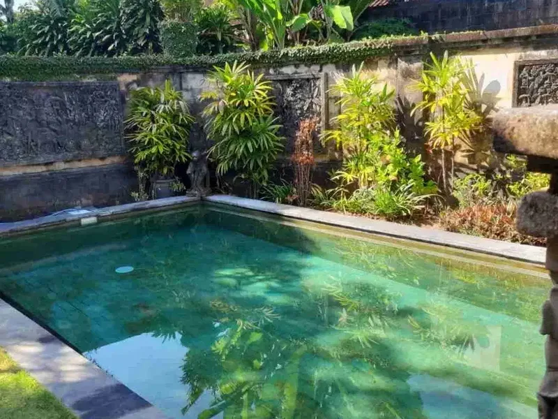 villa beachside jalan kesari sanur bali - Real Estate in Bali