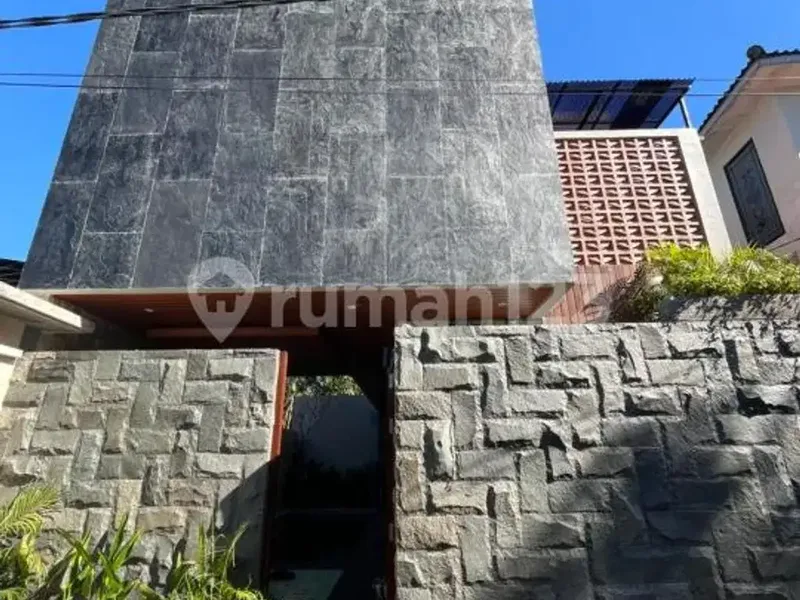 Full Furnished, Villa Semer Kerobokan For Rent - Real Estate in Bali