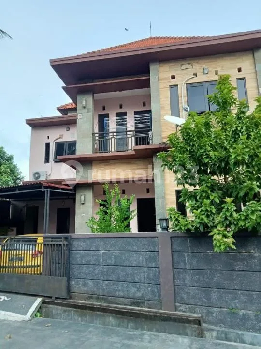 Rumah 2 Lantai - Jl. Muding Indah, Gatot Subroto, Denpasar Barat, Bali - Real Estate in Bali