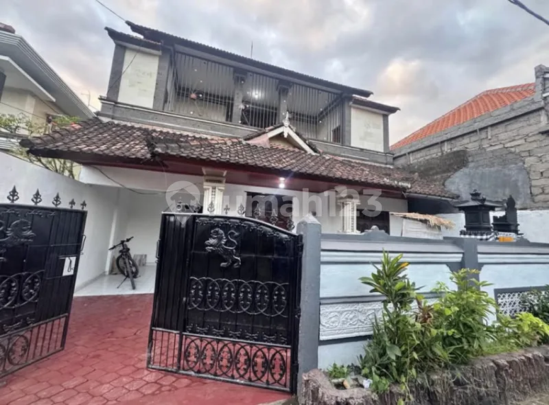 K811 Sewa Rumah Jalan Raya Sempidi Badung Bali Dekat Denpasar Dalung Canggu Tabanan Puspem - Real Estate in Bali