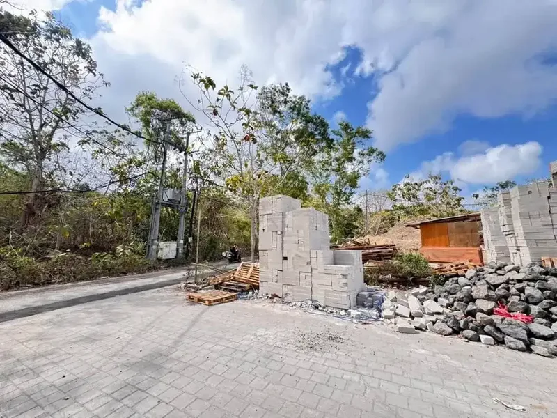 Dijual Kavling Hook Bingin Pecatu Bali Kawasan Villa Mewah & Akses Ramai, Cocok untuk Komersial - Real Estate in Bali